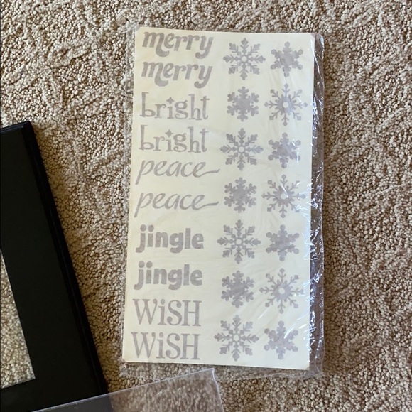 Uppercase Living changeable frame - Picture 5 of 7